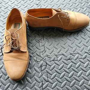 Cole haan country camel suede cap toe 8.5d